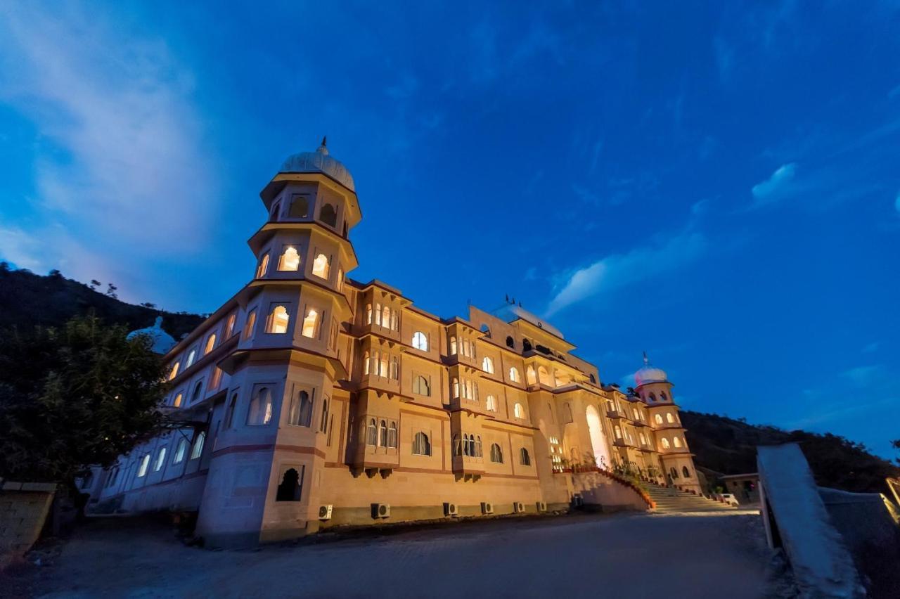 Kumbhalgarh Fort Resort-Pure Veg Exterior photo